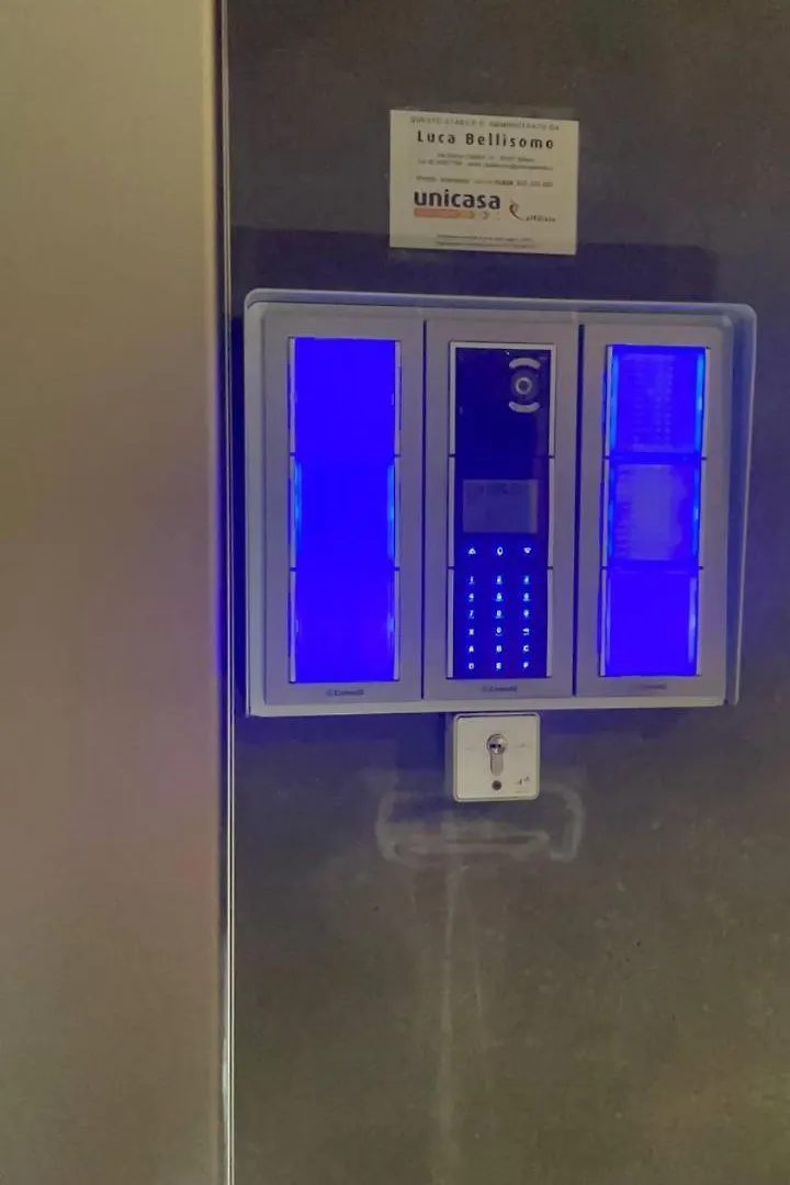 Metro Lanza Palace Milánó 0*,